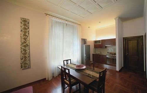 Casa Dei Mercanti Town House Couette-café Lecce